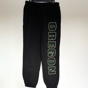 Black Oregon Sweatpants